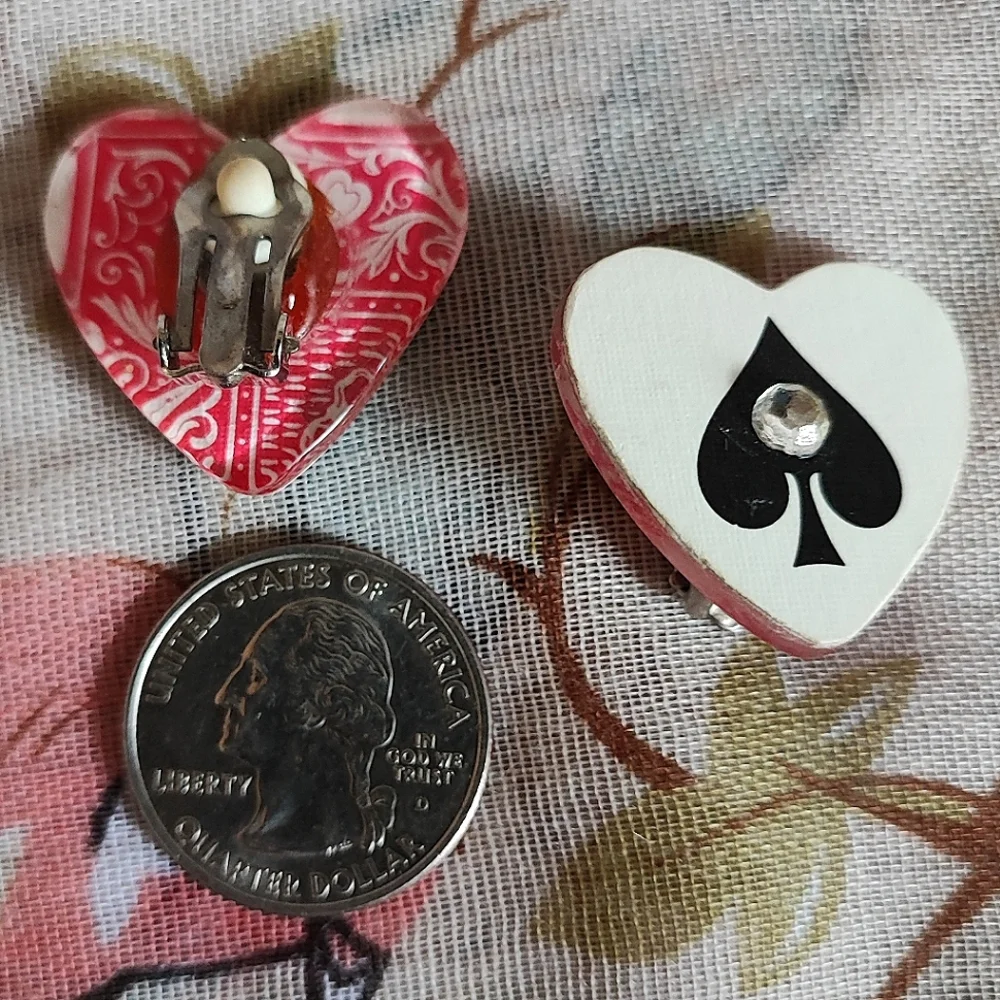 Wood Heart Shaped Playing Card Theme Las Vegas Joker Blackjack Vintage Earrings
